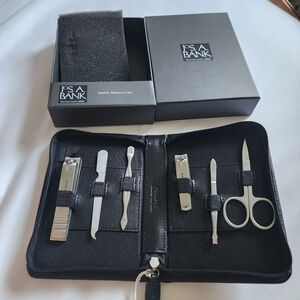 NWT - JoS. A. Bank Leather Manicure Set